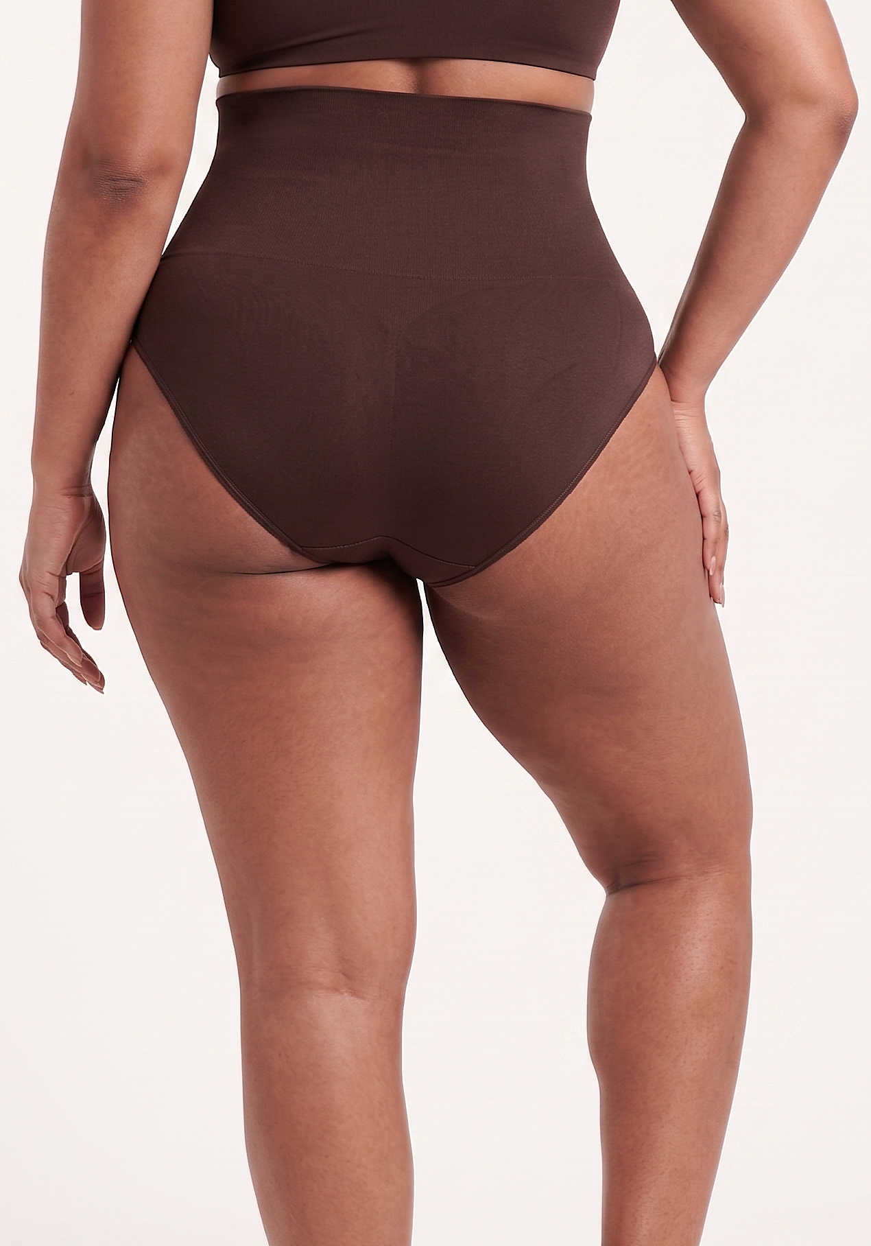 EcoSmooth™ Seamless Shaping Low-Rise Briefs